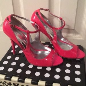Guess hot pink heels